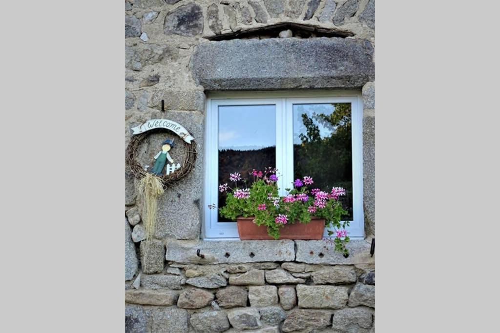 Gite L'Epicurien Sainte-Agathe Exteriör bild